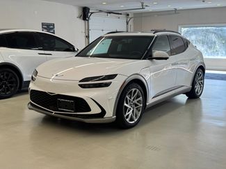 Used 2023 Genesis GV60 Advanced image 1