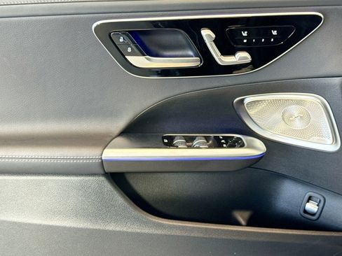 Certified 2025 Mercedes-Benz C 300 4MATIC Sedan image 16