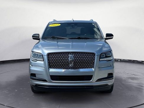 Used 2023 Lincoln Navigator Reserve AWD/4WD image 10