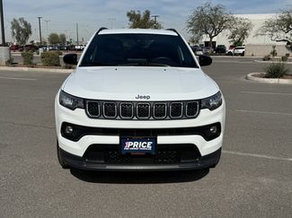 Used 2023 Jeep Compass Latitude video 2