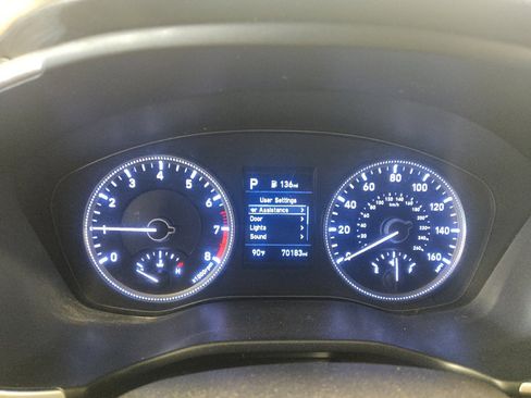 Used 2020 Hyundai Santa Fe SE FWD image 23