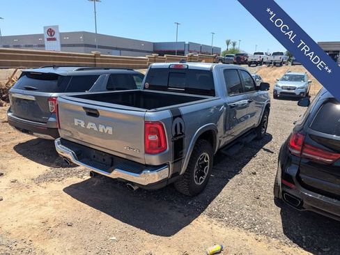 Used 2025 RAM 1500 Big Horn AWD/4WD image 7