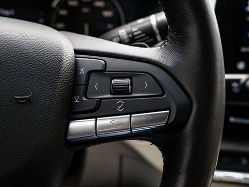 Used 2023 Cadillac CT4 Luxury w/ Sun And Sound Package image 23