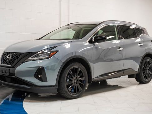 Used 2023 Nissan Murano SV w/ SV Midnight Edition Package image 4