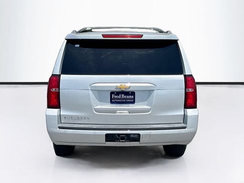 Used 2017 Chevrolet Suburban LT AWD/4WD image 9