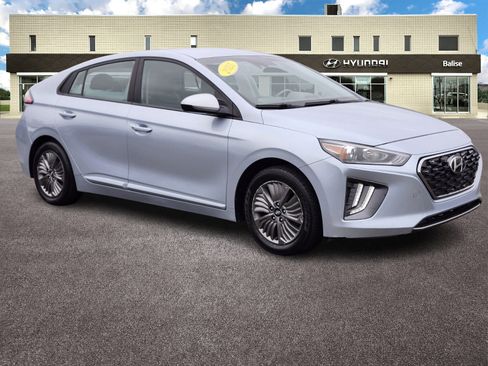 Used 2021 Hyundai Ioniq SE image 1