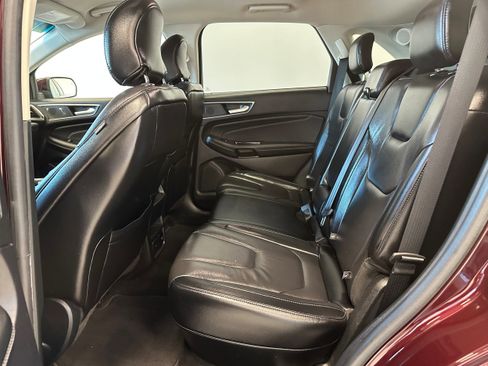 Used 2019 Ford Edge Titanium w/ Cold Weather Package image 13