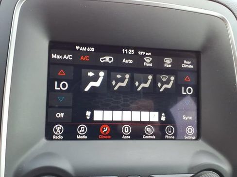 Used 2019 Dodge Durango SXT RWD image 13