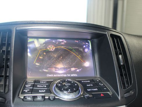 Used 2014 INFINITI Q60 Journey w/ Premium Package image 22