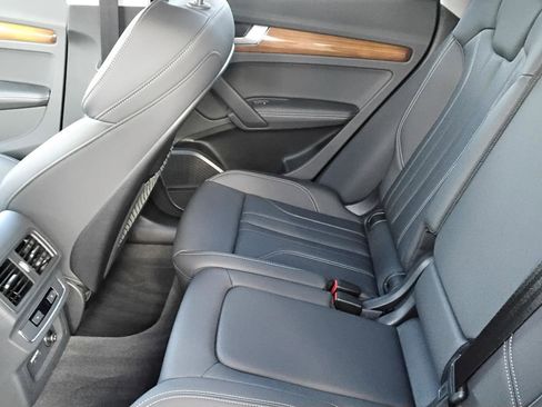 Certified 2024 Audi Q5 e Premium Plus w/ Premium Plus Package image 20