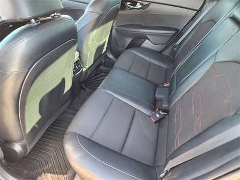 Used 2021 Kia Forte GT image 15