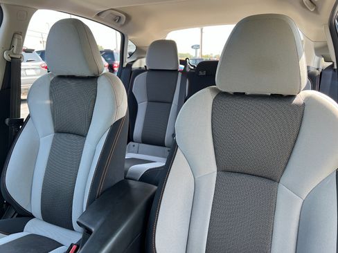 Used 2020 Subaru Crosstrek 2.0i Premium w/ Moonroof Package 2 image 18