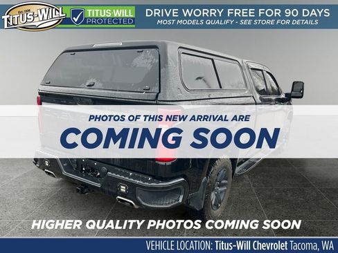 Used 2021 Chevrolet Silverado 1500 LT Trail Boss w/ Convenience Package II image 4
