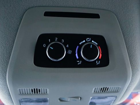 Used 2026 Ford Transit 350 XLT image 27