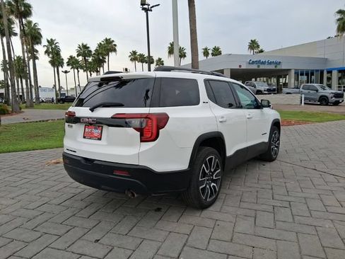 Used 2021 GMC Acadia SLE w/ Driver Convenience Package FWD image 5