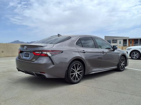 Used 2024 Toyota Camry SE w/ Audio Upgrade Package FWD image 6