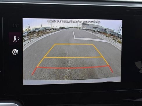 Certified 2023 Kia Sorento S w/ Panoramic Sunroof Package image 31