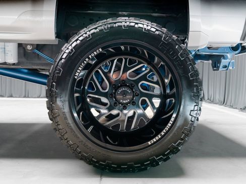 Used 2016 Chevrolet Silverado 2500 LTZ w/ Duramax Plus Package AWD/4WD image 48
