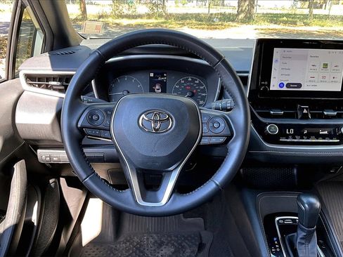 Used 2024 Toyota Corolla SE image 8