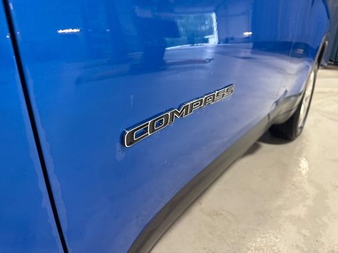 Used 2024 Jeep Compass Latitude AWD/4WD image 51