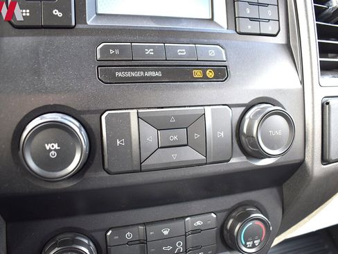 Used 2021 Ford F250 XL w/ Power Equipment Group image 22