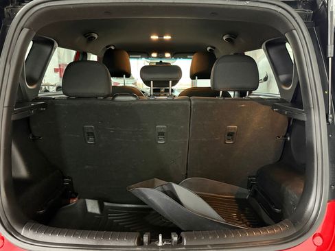 Used 2019 Kia Soul + image 33