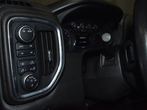 Used 2022 Chevrolet Silverado 1500 LT Trail Boss w/ Safety Package image 28