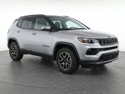 Used 2025 Jeep Compass Trailhawk