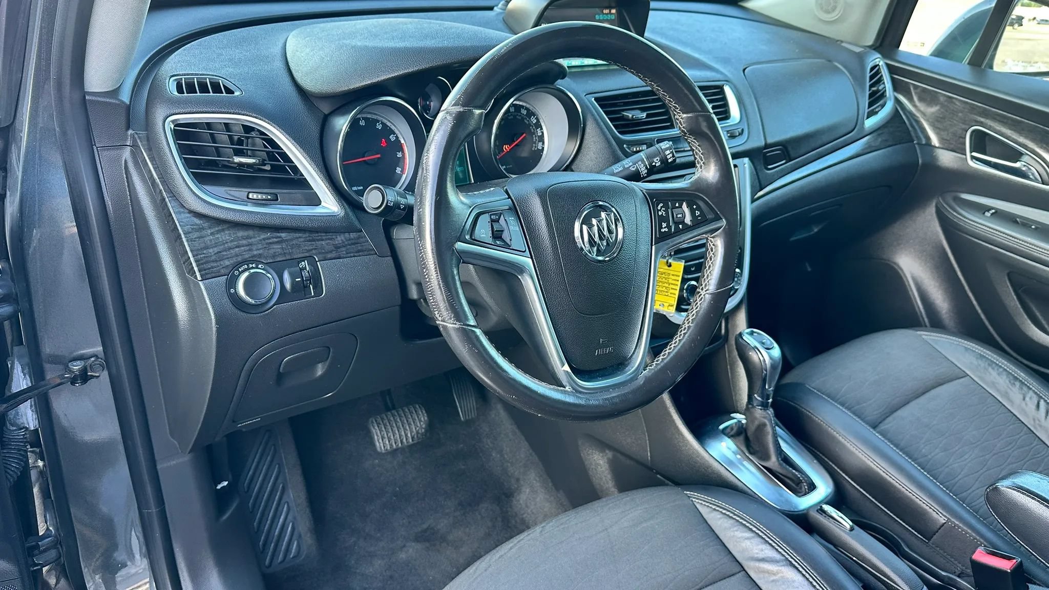 Used 2016 Buick Encore FWD image 12