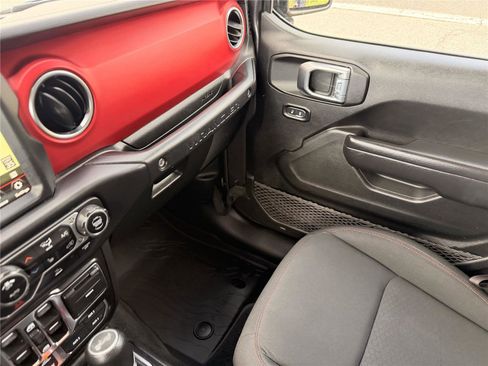 Used 2021 Jeep Wrangler Unlimited Rubicon image 22