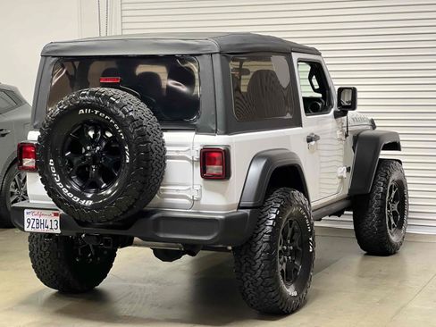 Used 2023 Jeep Wrangler Sport AWD/4WD image 2