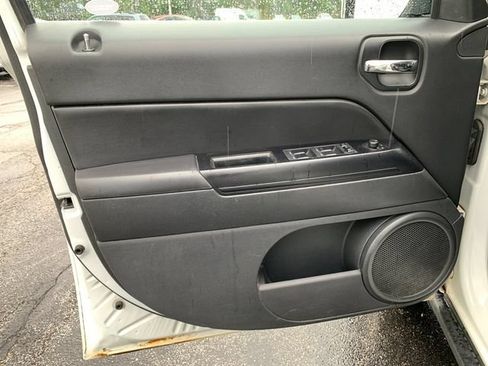 Used 2012 Jeep Patriot Sport w/ PWR Value Group FWD image 11