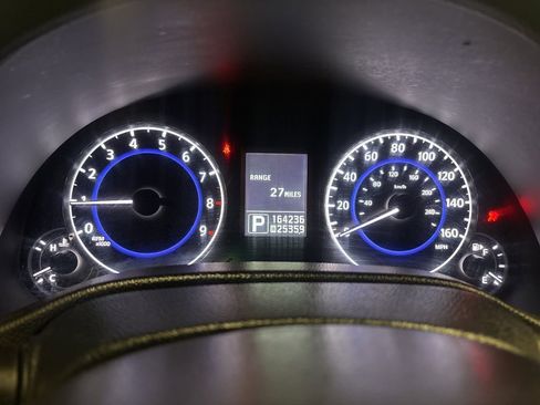 Used 2013 INFINITI G37 Journey w/ Premium Pkg image 22