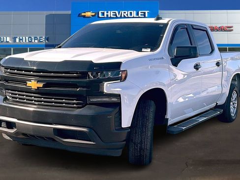 Used 2021 Chevrolet Silverado 1500 LT image 3