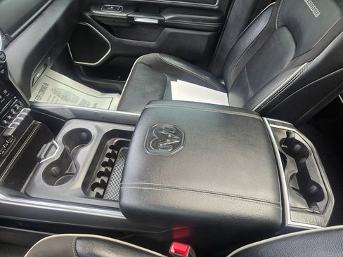 Used 2023 RAM 1500 Laramie AWD/4WD image 19