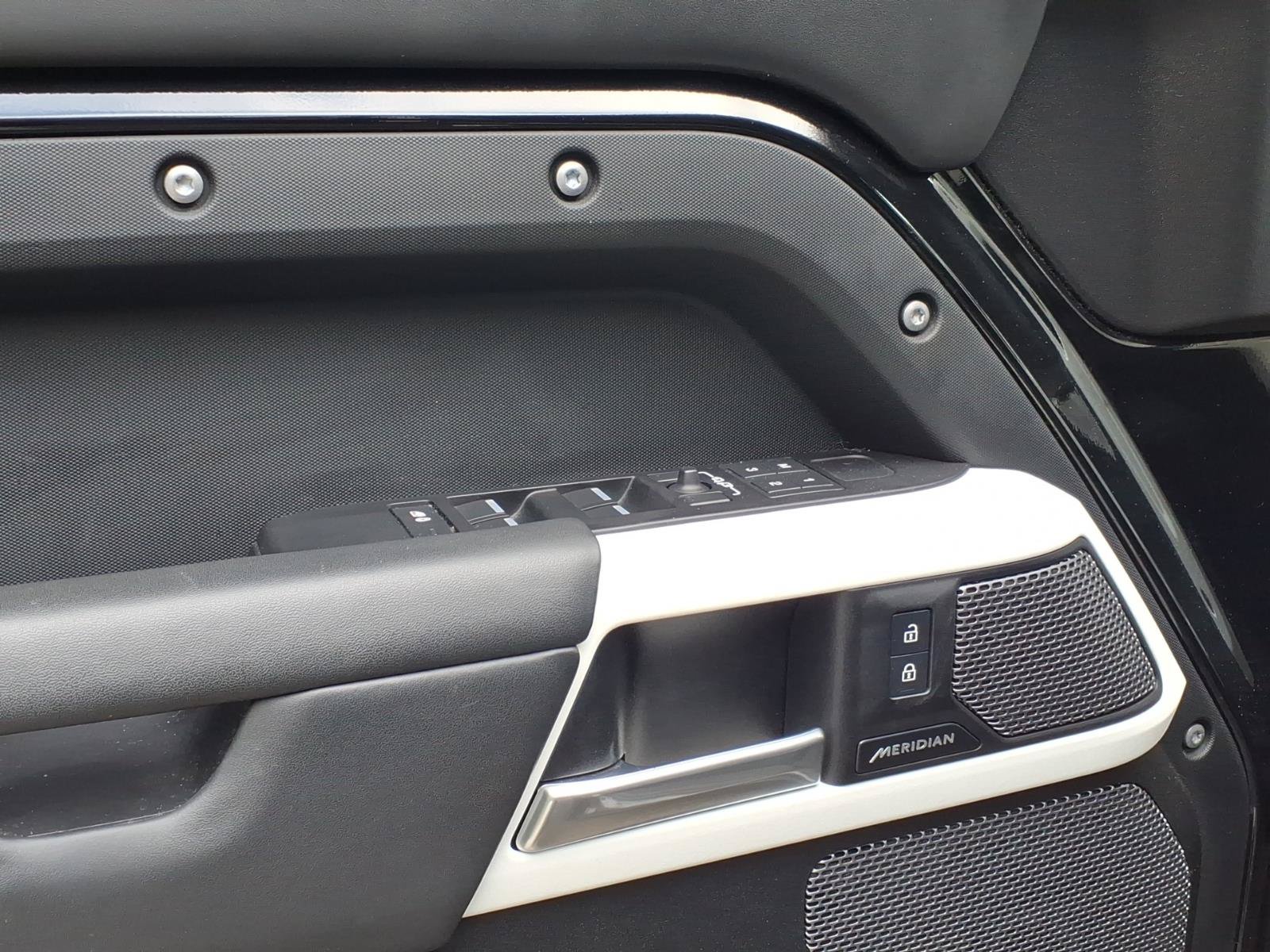Certified 2023 Land Rover Defender 110 S AWD/4WD image 10
