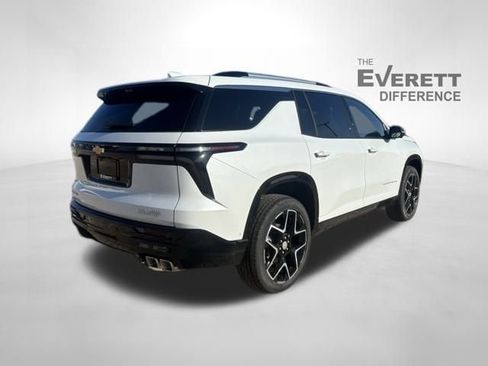New 2026 Chevrolet Traverse High Country w/ LPO, Floor Liner Package FWD image 6