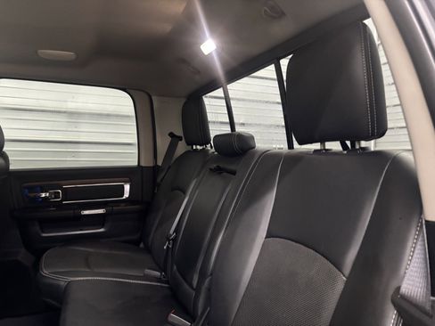 Used 2017 RAM 3500 Laramie image 26