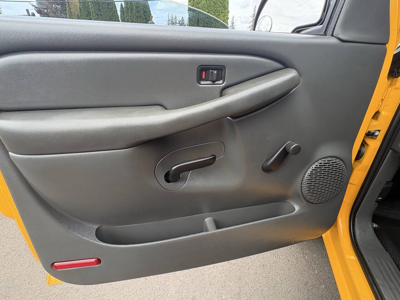 Used 2003 GMC Sierra 2500 W/T RWD image 20