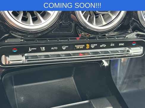 Used 2022 Mercedes-Benz CLA 250 CLA 250 image 20
