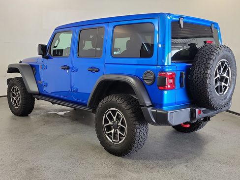 Used 2025 Jeep Wrangler Unlimited Rubicon w/ Safety Group AWD/4WD image 5