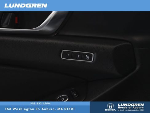 Used 2021 Honda Accord Touring image 12