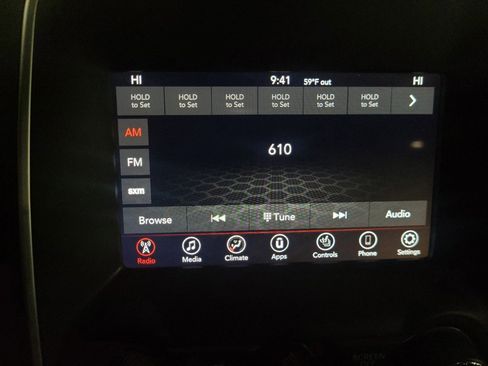 Used 2019 Dodge Durango SXT image 25