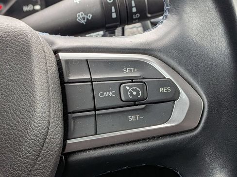 Used 2022 Jeep Compass Latitude w/ Convenience Group AWD/4WD image 13