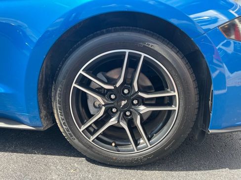 Used 2020 Ford Mustang Coupe w/ Equipment Group 101A RWD image 12
