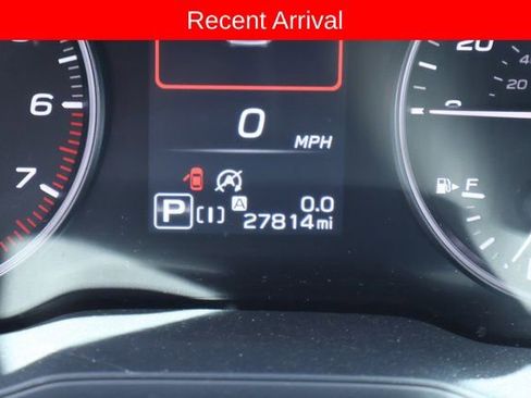 Used 2024 Subaru Crosstrek 2.5i Limited w/ Crosstrek Mirror Package AWD/4WD image 11