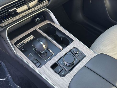 New 2026 MAZDA CX-90 Plug-In Hybrid w/ Preferred image 18