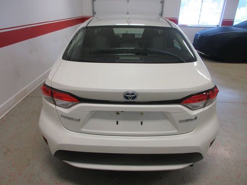 Used 2021 Toyota Corolla LE FWD image 14