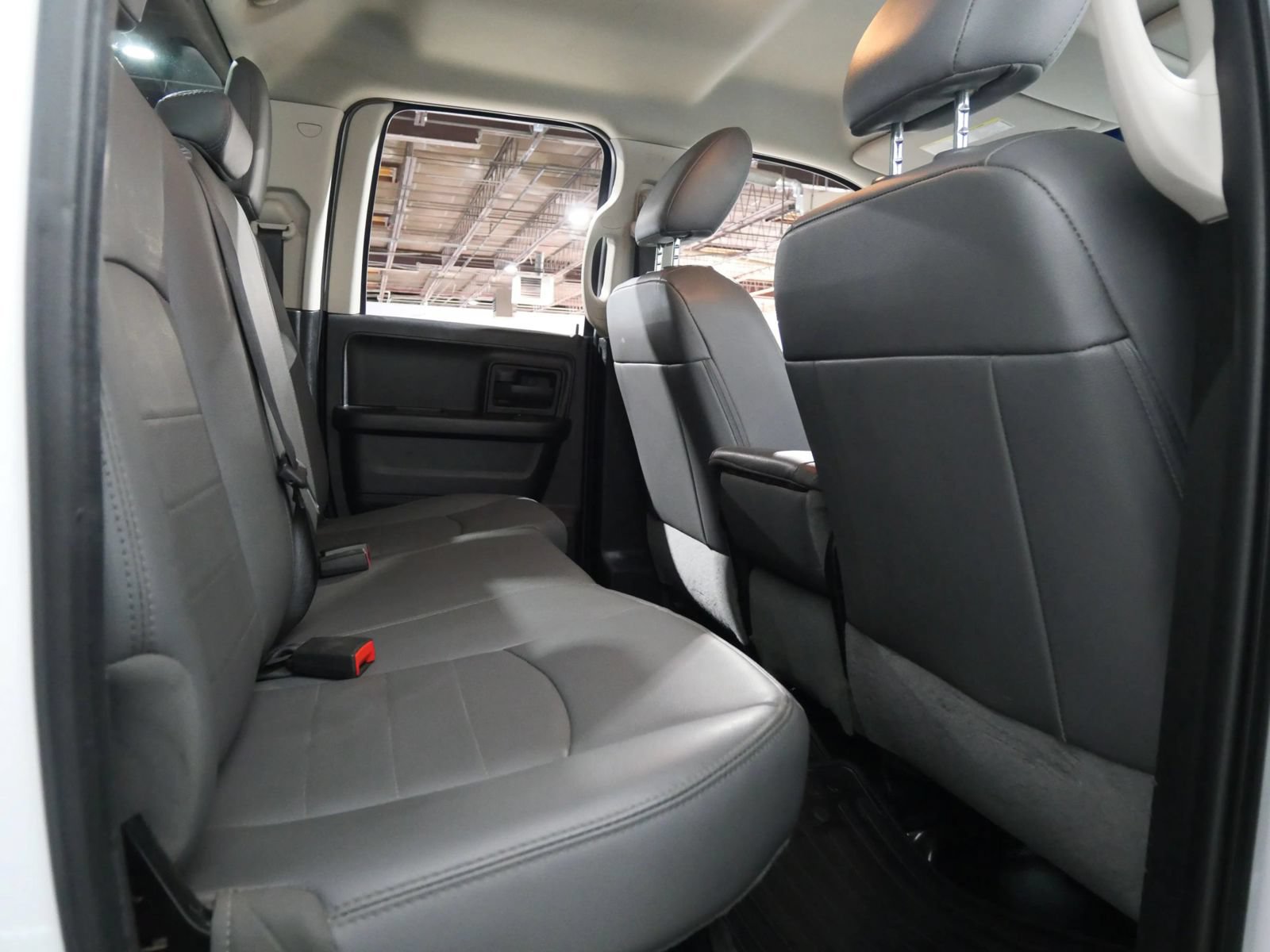 Used 2018 RAM 1500 Tradesman w/ Chrome Appearance Group AWD/4WD image 12