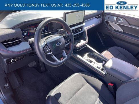 Used 2025 Ford Explorer ST w/ Sun And Sound Package AWD/4WD image 5
